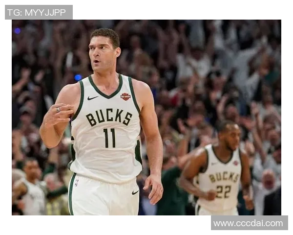 布鲁克洛佩斯:从篮球场上的巨人到全能战士的华丽蜕变 布鲁克洛佩斯:从篮球场上的巨人到全能战士的华丽蜕变