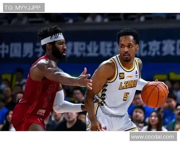 广厦与广州精彩对决录像回放分析及比赛亮点回顾 广厦与广州精彩对决录像回放分析及比赛亮点回顾