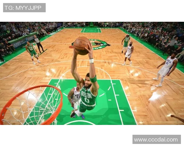 杰森塔图姆如何在NBA赛场上展现领导力与卓越才华